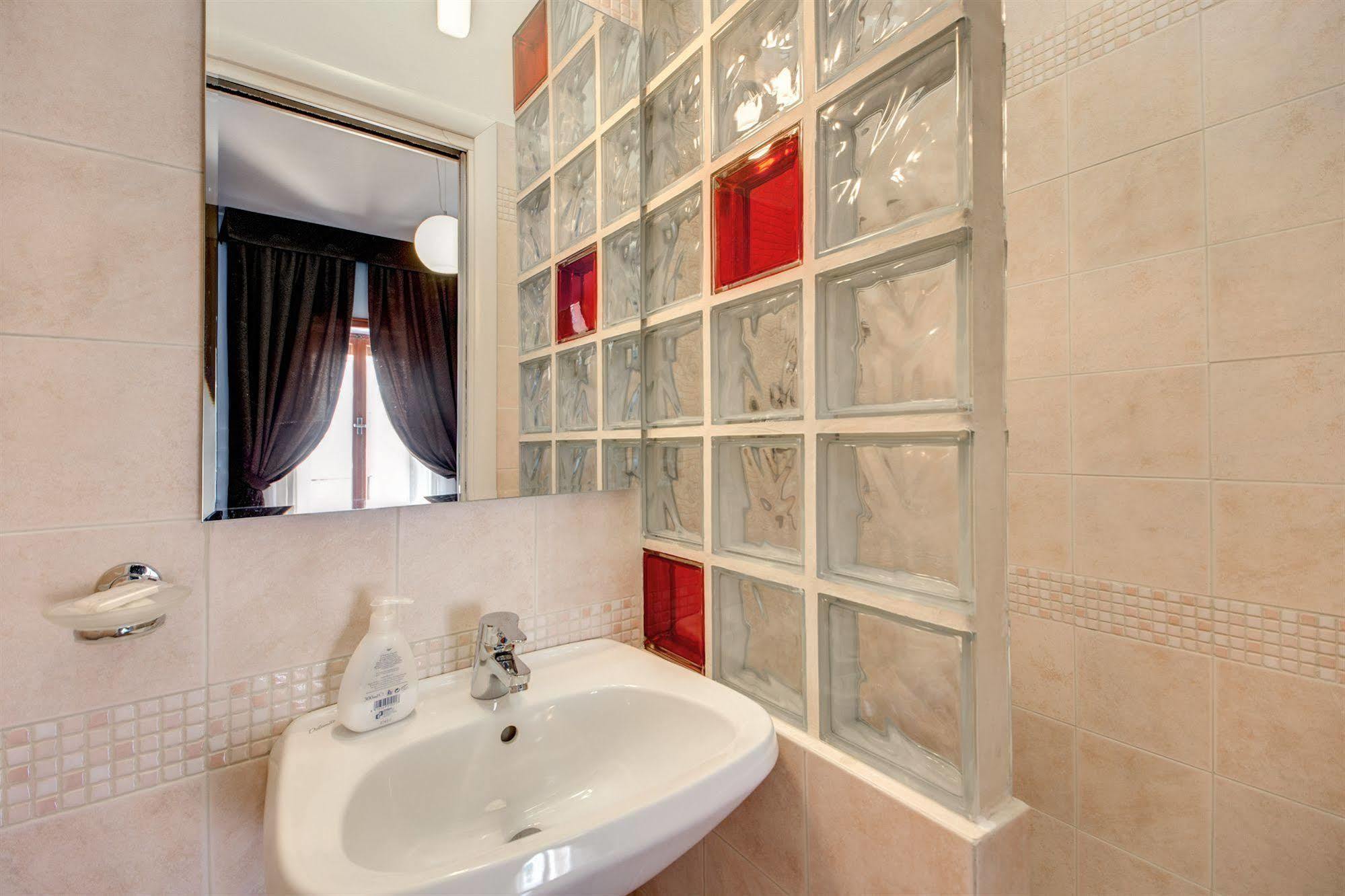 Bed and Breakfast Domus Cornelia Rom Exterior foto